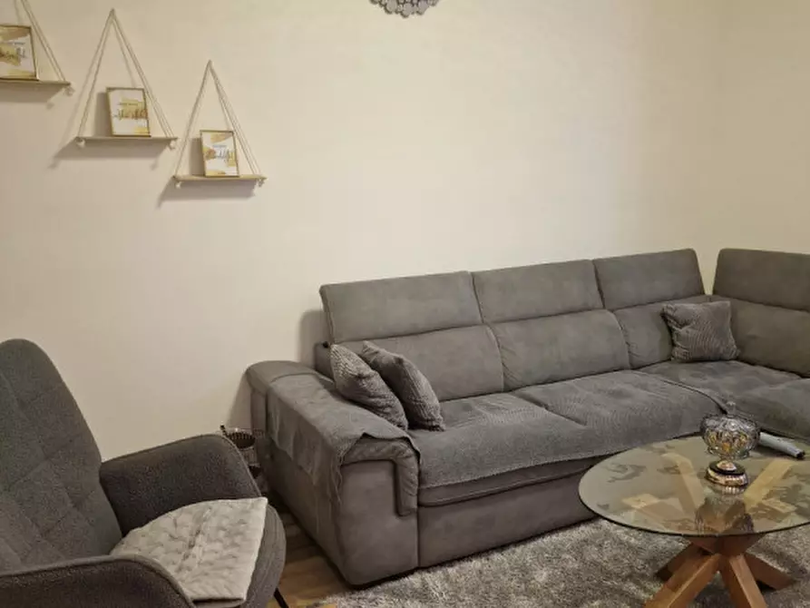 Immagine 2 di Appartamento in vendita  a Sinalunga
