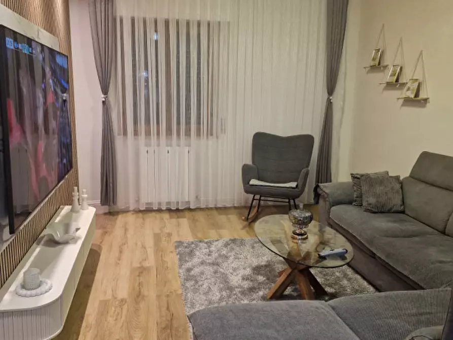 Immagine 4 di Appartamento in vendita  a Sinalunga
