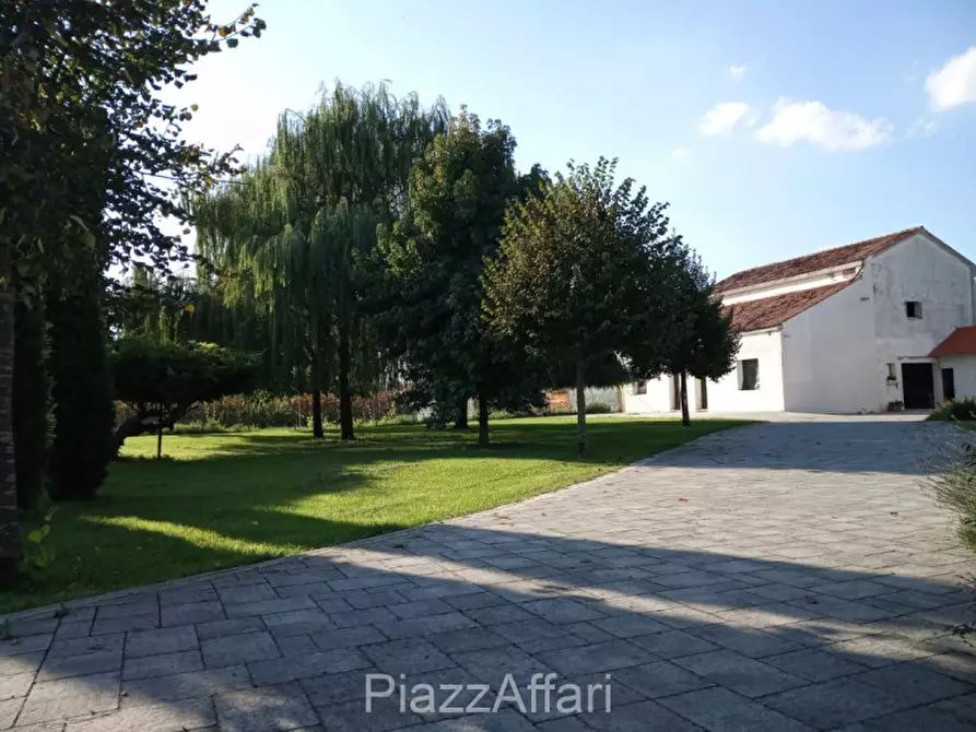 Immagine 19 di Villa in vendita  in Via Frapiero a Correzzola