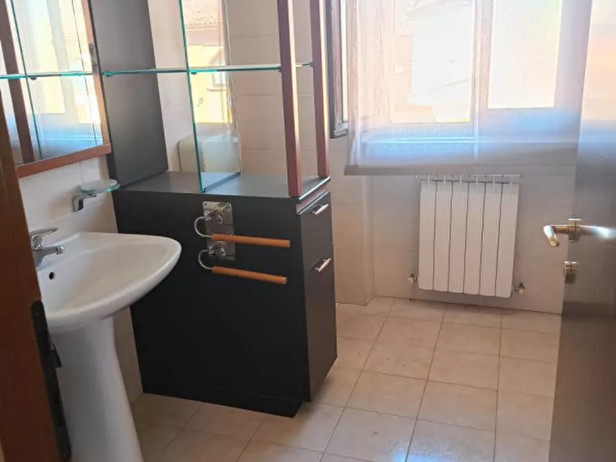 Immagine 12 di Appartamento in vendita  in Via Urbano Rattazzi  20 a Morano Sul Po