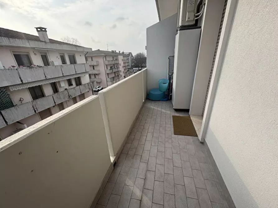 Immagine 16 di Appartamento in vendita  in via verona 12 a Albignasego