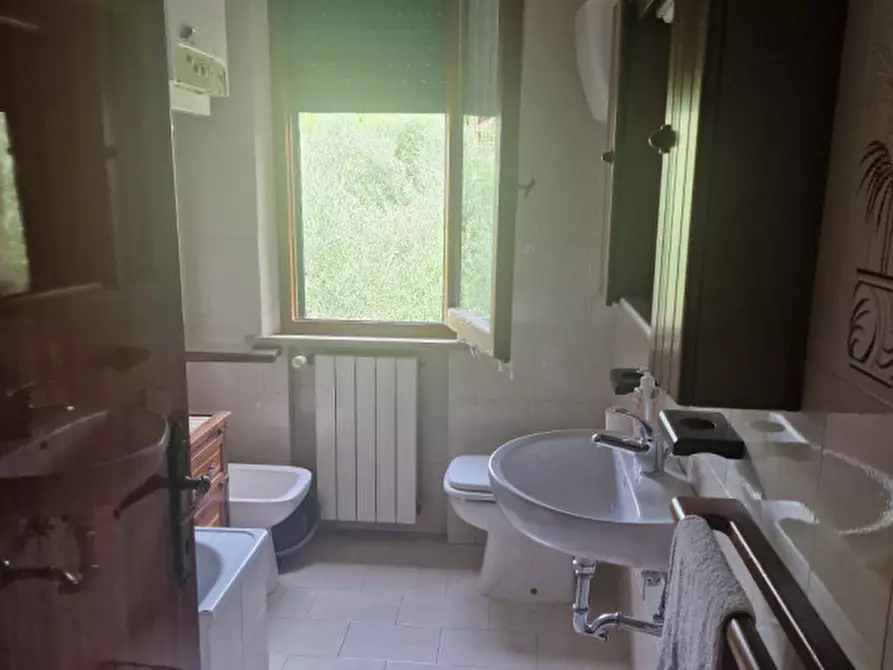 Immagine 10 di Appartamento in vendita  a Sinalunga