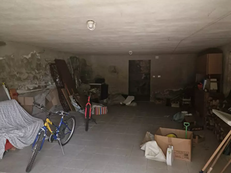 Immagine 21 di Appartamento in vendita  a Sinalunga