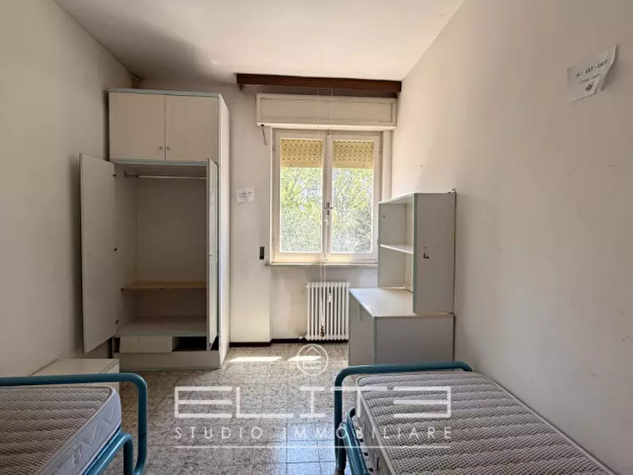 Immagine 10 di Appartamento in vendita  in VIA UNGARETTI a Ancona