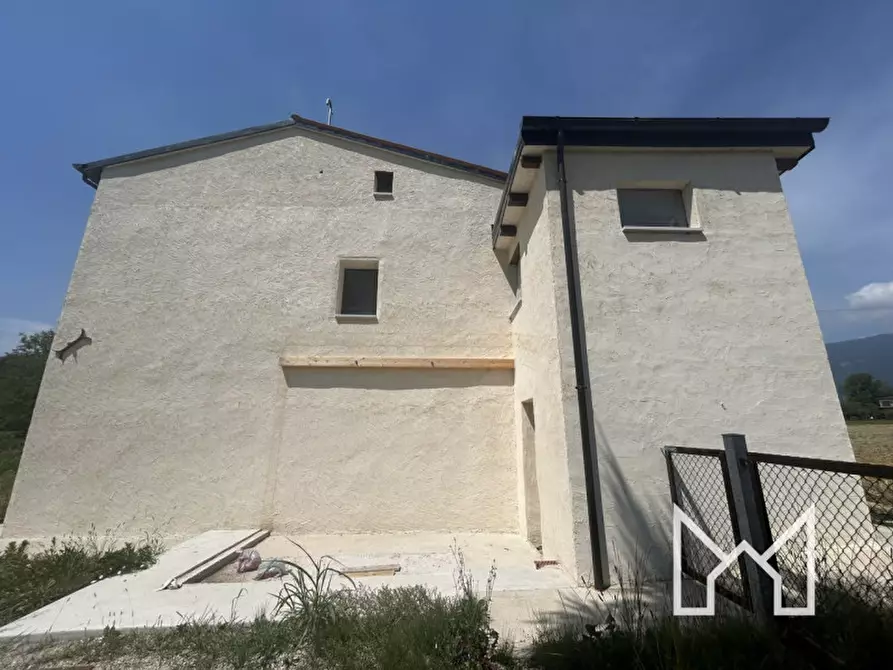 Immagine 6 di Rustico / casale in vendita  a Fonte