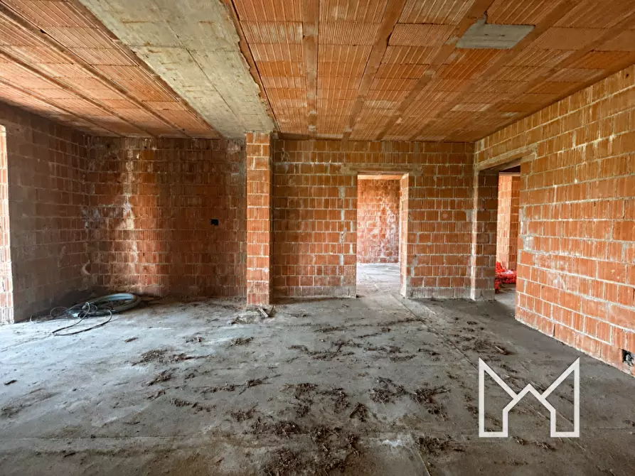 Immagine 8 di Casa indipendente in vendita  a Fonte