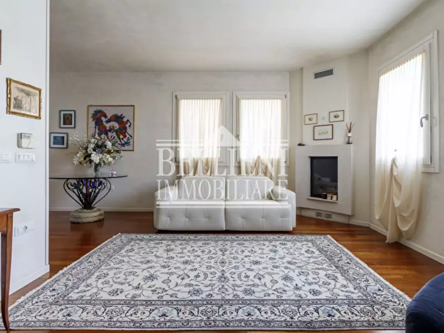 Immagine 5 di Villa in vendita  in via brenta a Monticello Conte Otto