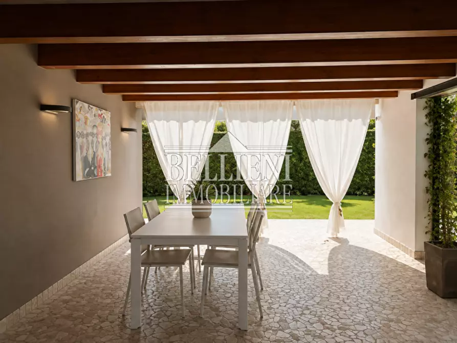 Immagine 9 di Villa in vendita  in via brenta a Monticello Conte Otto