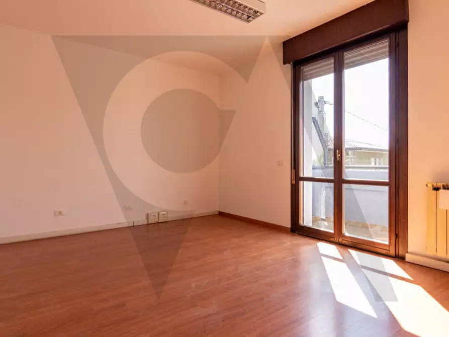 Immagine 17 di Appartamento in vendita  a Ponte San Nicolò