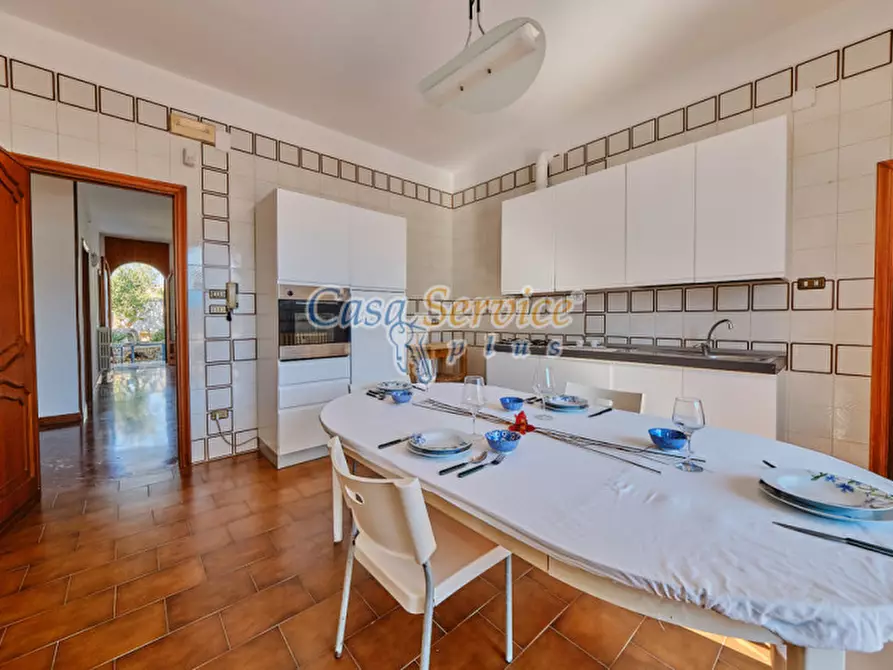 Immagine 10 di Villa in vendita  in Viale Grotta Sant'Ermete a Matino