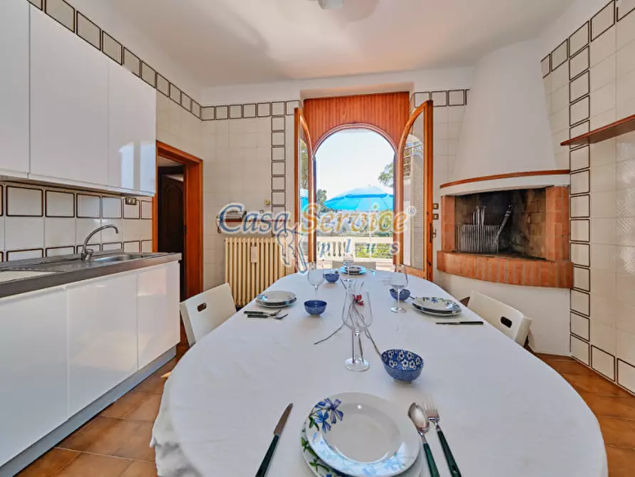Immagine 11 di Villa in vendita  in Viale Grotta Sant'Ermete a Matino