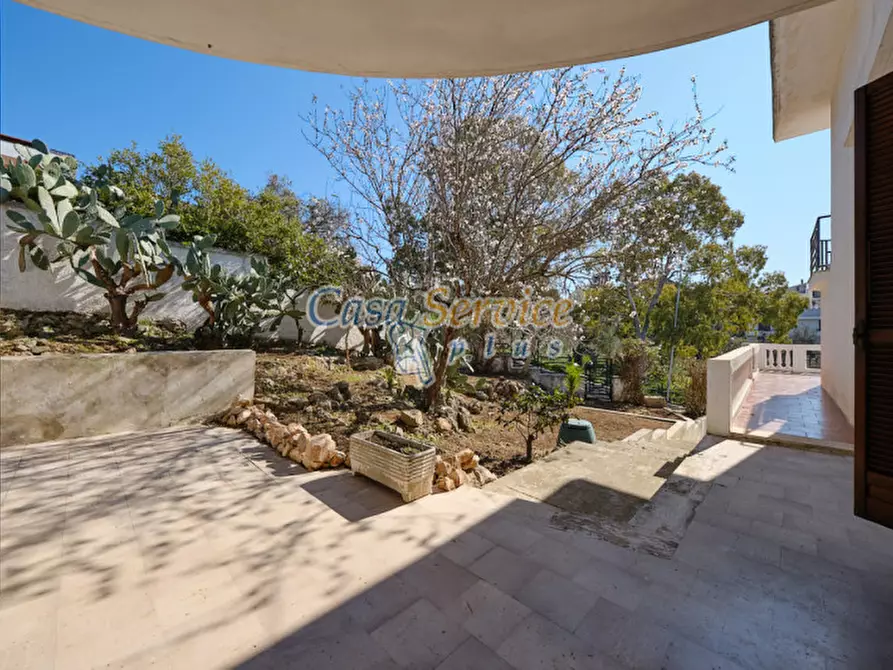 Immagine 27 di Villa in vendita  in Viale Grotta Sant'Ermete a Matino