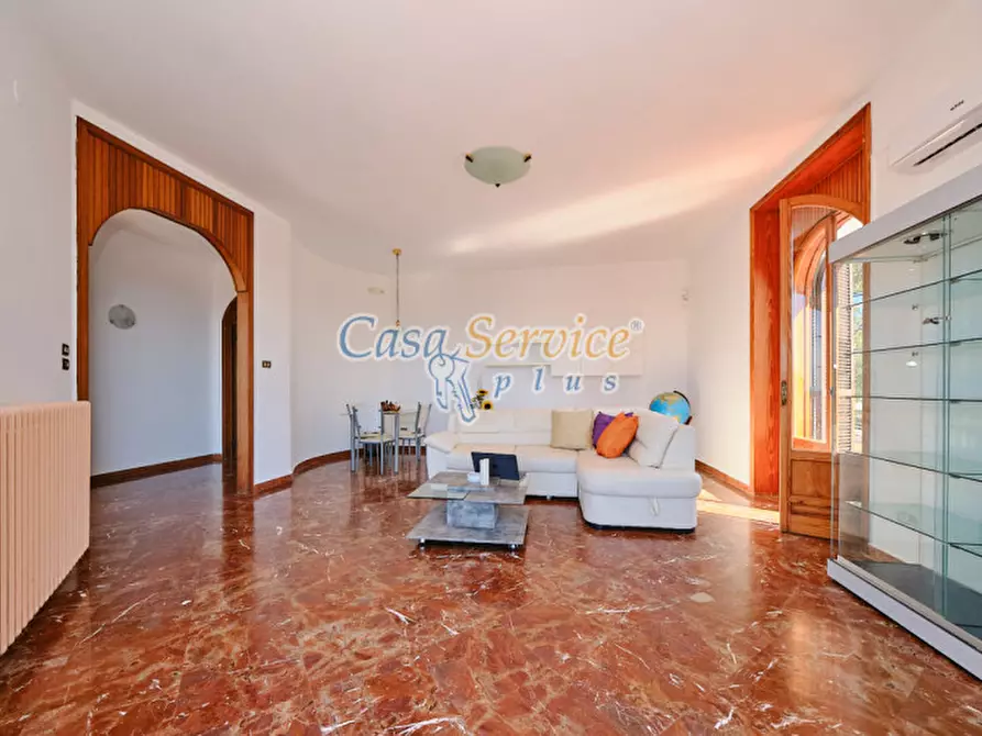 Immagine 86 di Villa in vendita  in Viale Grotta Sant'Ermete a Matino