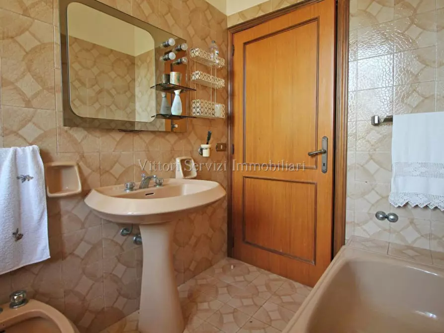 Immagine 30 di Villa in vendita  in Via di Ciliano a Torrita Di Siena