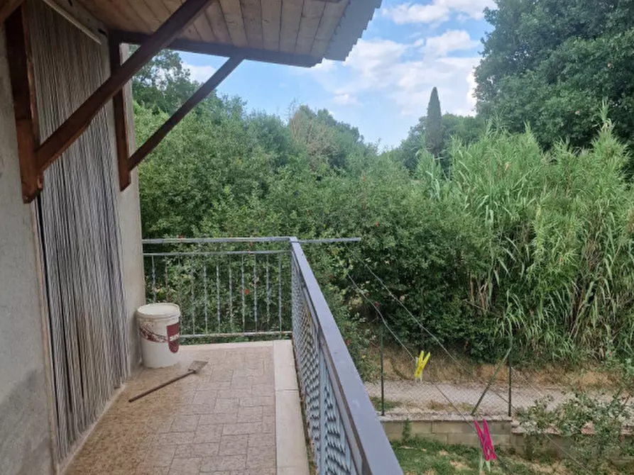 Immagine 16 di Casa indipendente in vendita  a Lucignano