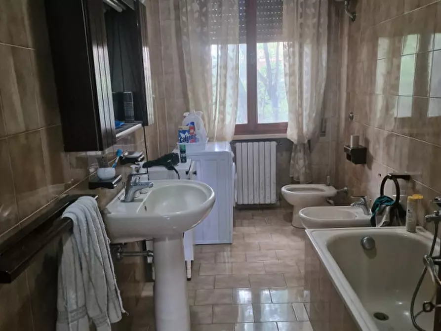 Immagine 23 di Casa indipendente in vendita  a Lucignano