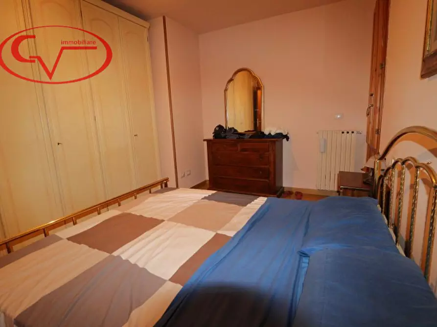 Immagine 12 di Appartamento in vendita  in via roma a Terranuova Bracciolini