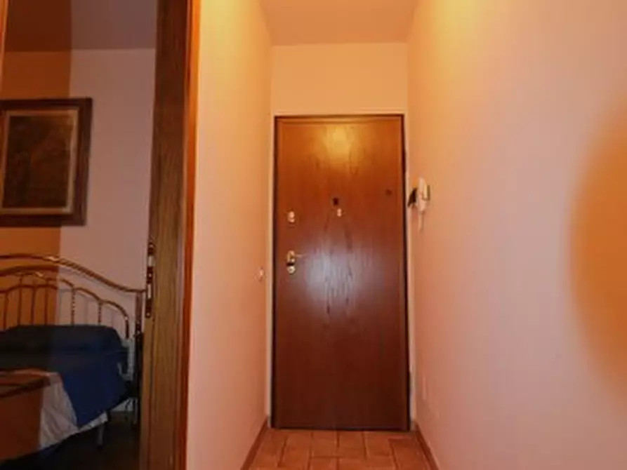 Immagine 13 di Appartamento in vendita  in via roma a Terranuova Bracciolini