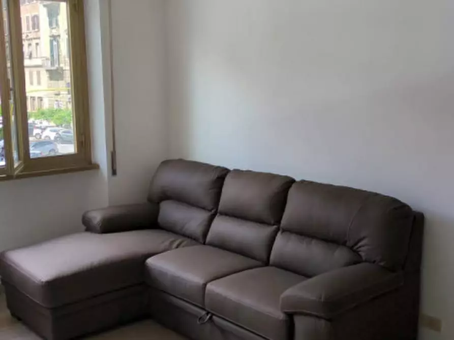 Immagine 5 di Appartamento in affitto  in Via Appia Nuova, 197 a Roma