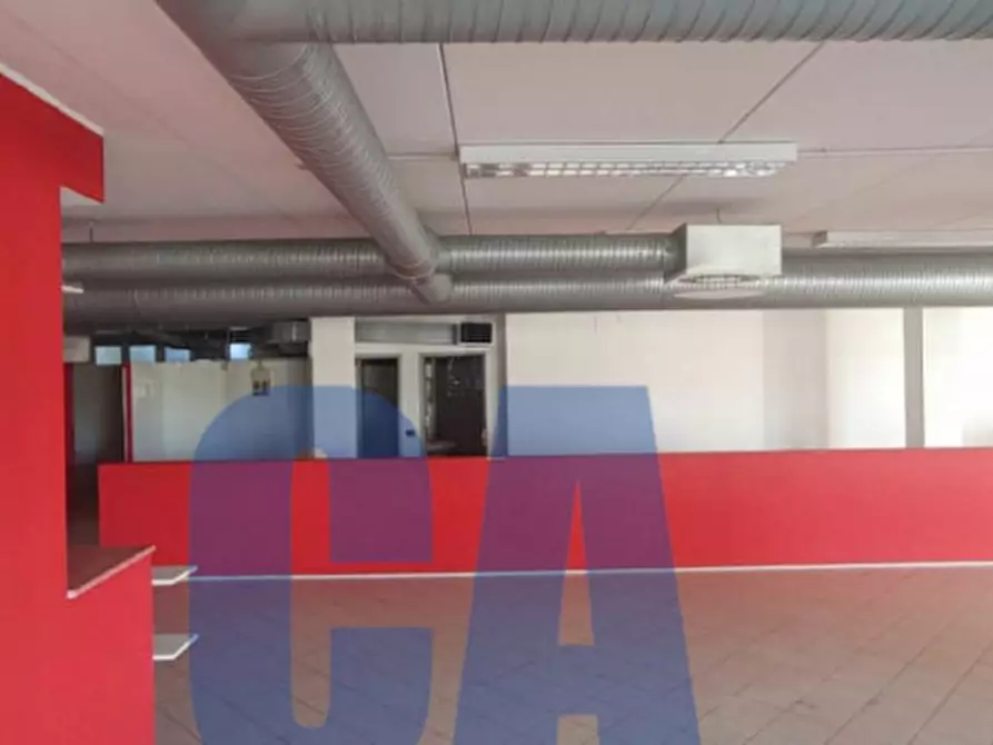 Immagine 9 di Ufficio in affitto  in VIA RUCELLAI BERNARDO a Milano