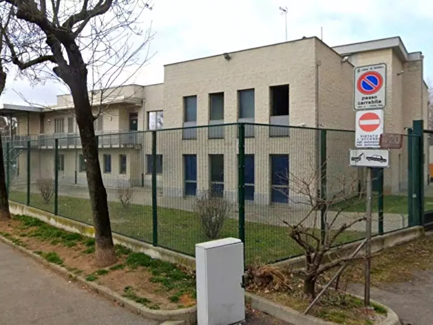 Immagine 1 di Palazzo in vendita  in Via Pavia, 26, 10098 Rivoli TO, Italia a Rivoli