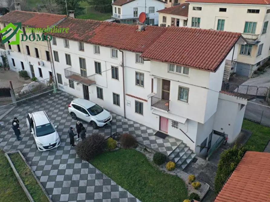 Immagine 21 di Villetta a schiera in vendita  in schio a Schio