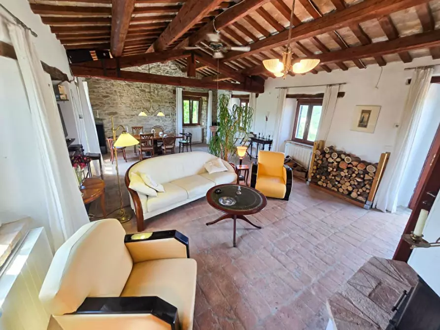 Immagine 5 di Rustico / casale in vendita  in Ca' Gnolo a Sassocorvaro Auditore