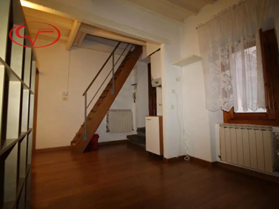 Immagine 9 di Appartamento in vendita  in Corso Italia a San Giovanni Valdarno
