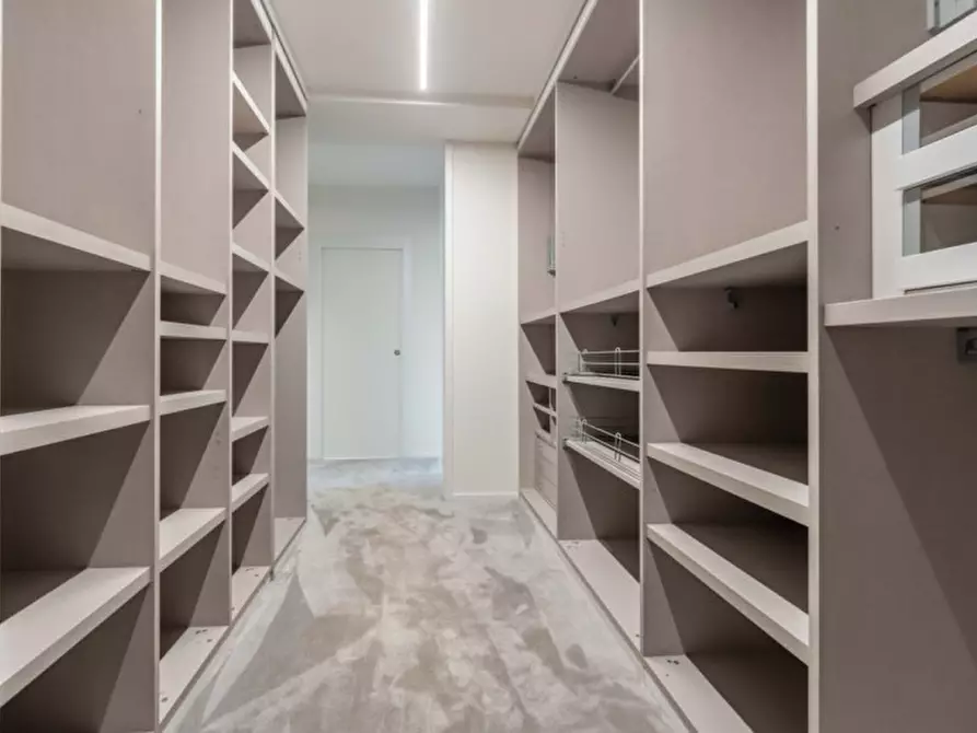 Immagine 31 di Villa in vendita  in Via Trento 57 a Cassano Magnago