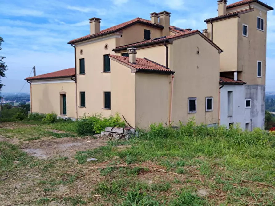 Immagine 2 di Rustico / casale in vendita  in Via Casella a Este