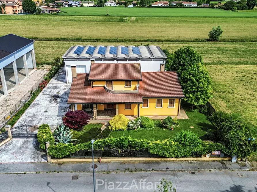 Immagine 2 di Casa indipendente in vendita  in Via Carlo Alberto Dalla Chiesa a Brugine
