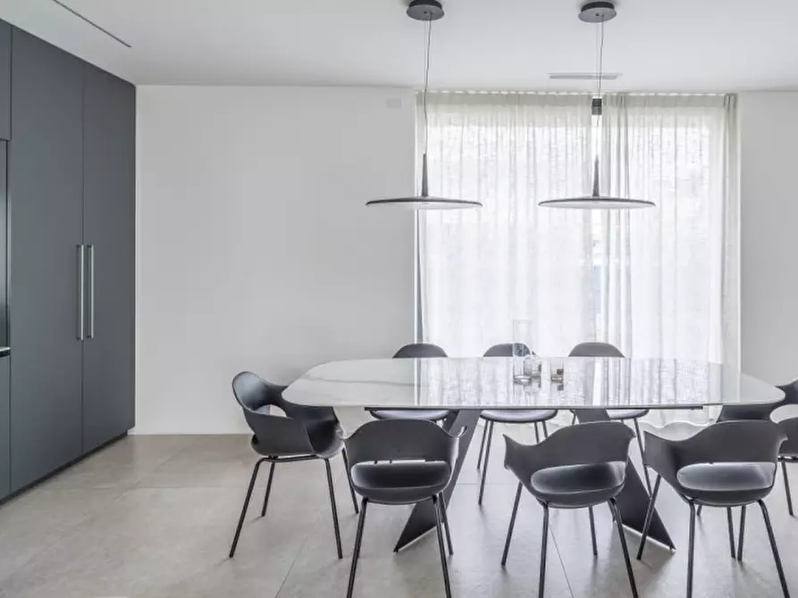 Immagine 7 di Villa in vendita  in Via Monte Bianco a Montebelluna