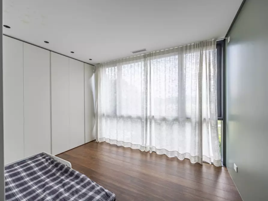 Immagine 31 di Villa in vendita  in Via Monte Bianco a Montebelluna