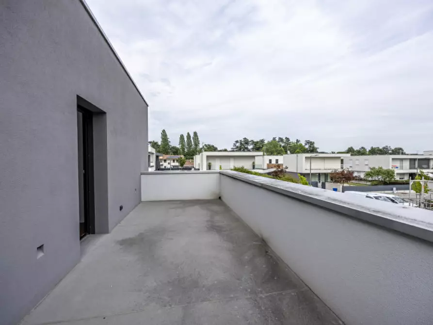 Immagine 42 di Villa in vendita  in Via Monte Bianco a Montebelluna
