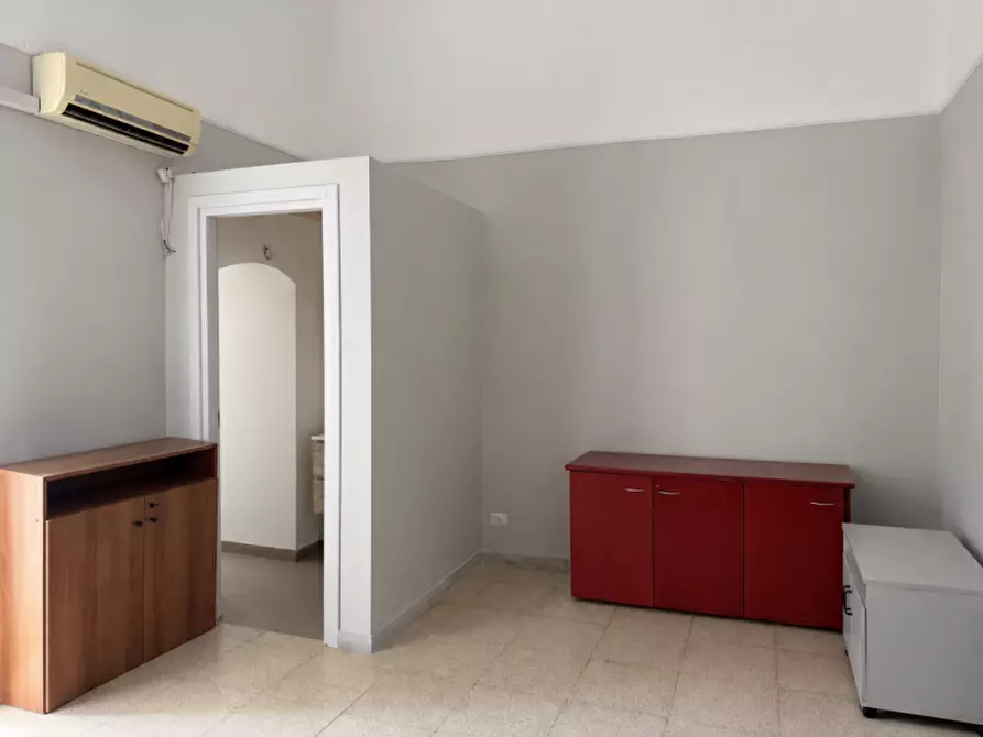 Immagine 6 di Ufficio in vendita  in Via Porta La Barra, 59 a Andria