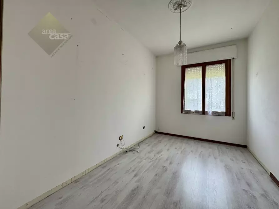 Immagine 9 di Casa indipendente in vendita  in Via Giotto a Cassola