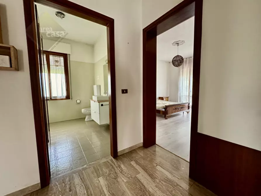 Immagine 14 di Casa indipendente in vendita  in Via Giotto a Cassola