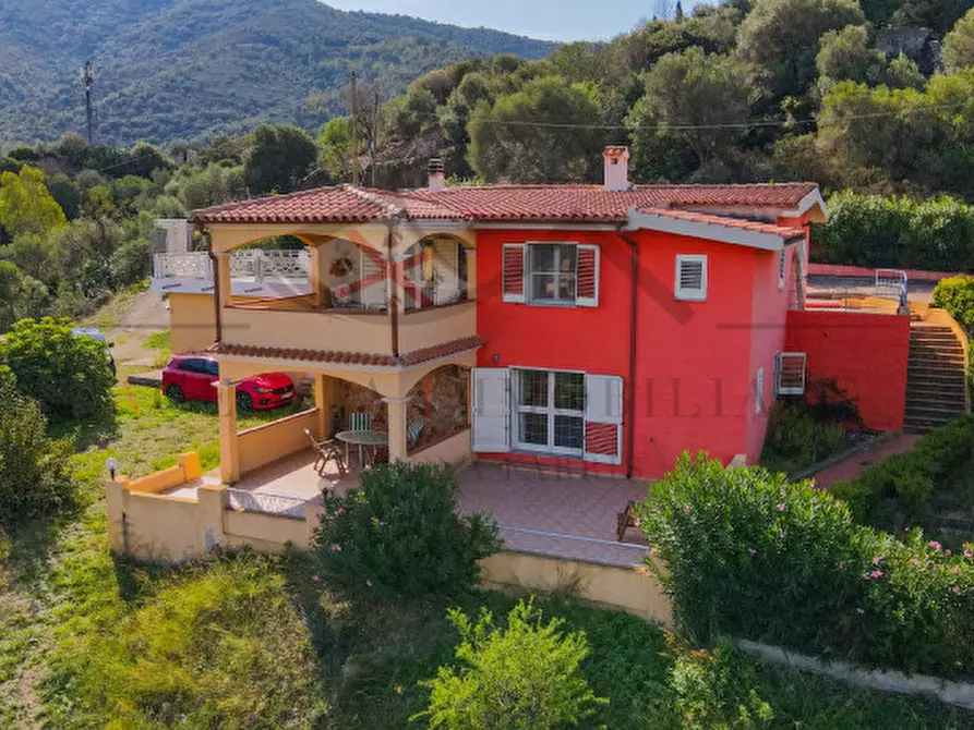 Immagine 1 di Casa indipendente in vendita  in Via del Melograno a Torpè