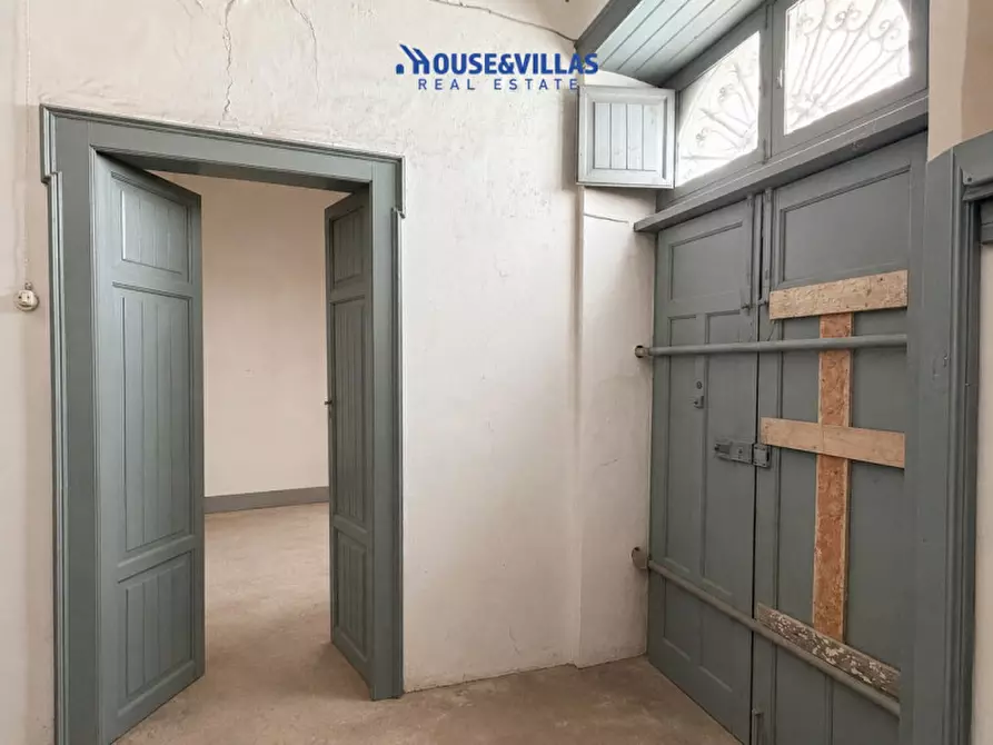 Immagine 10 di Casa indipendente in vendita  in Via G. Gozzo a Avola