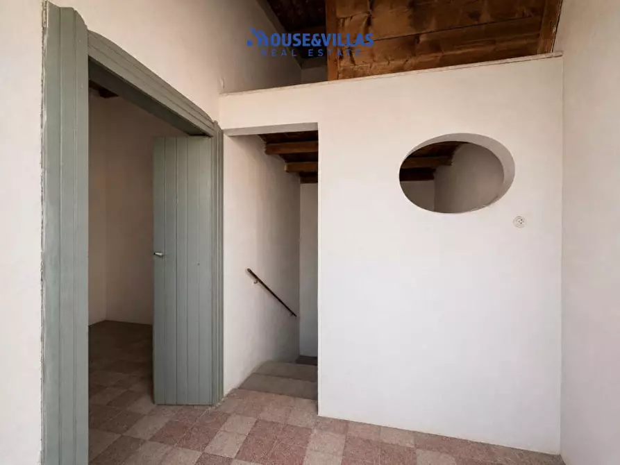 Immagine 16 di Casa indipendente in vendita  in Via G. Gozzo a Avola