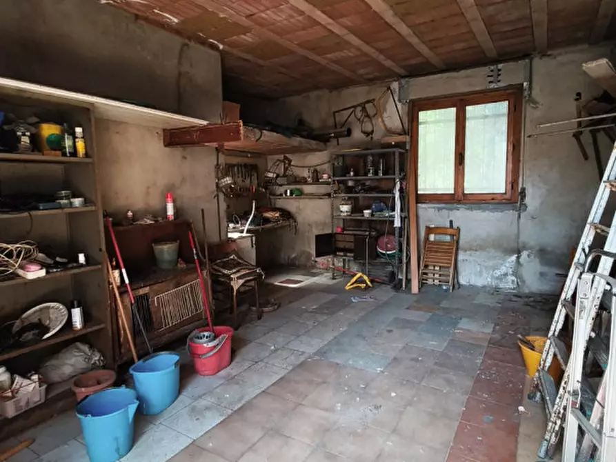 Immagine 20 di Appartamento in vendita  in Via Giovanni Falcone a Bucine