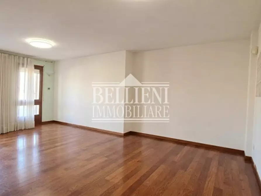 Immagine 1 di Appartamento in vendita  in Viale del Brotton a Vicenza