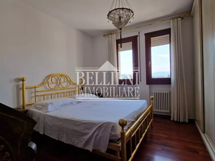 Immagine 10 di Appartamento in vendita  in Viale del Brotton a Vicenza