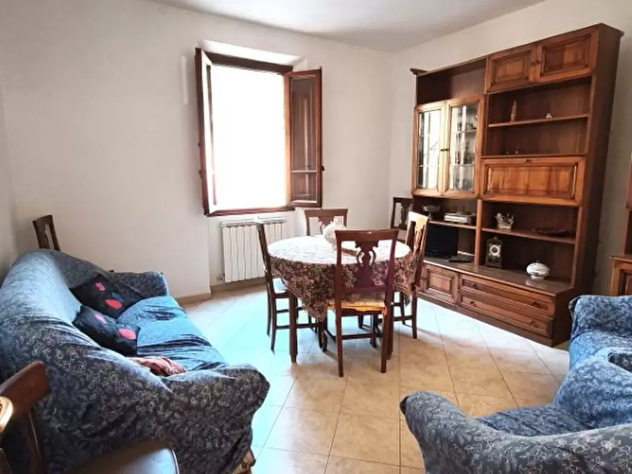 Immagine 1 di Casa indipendente in vendita  in Via Giovanni Falcone a Bucine