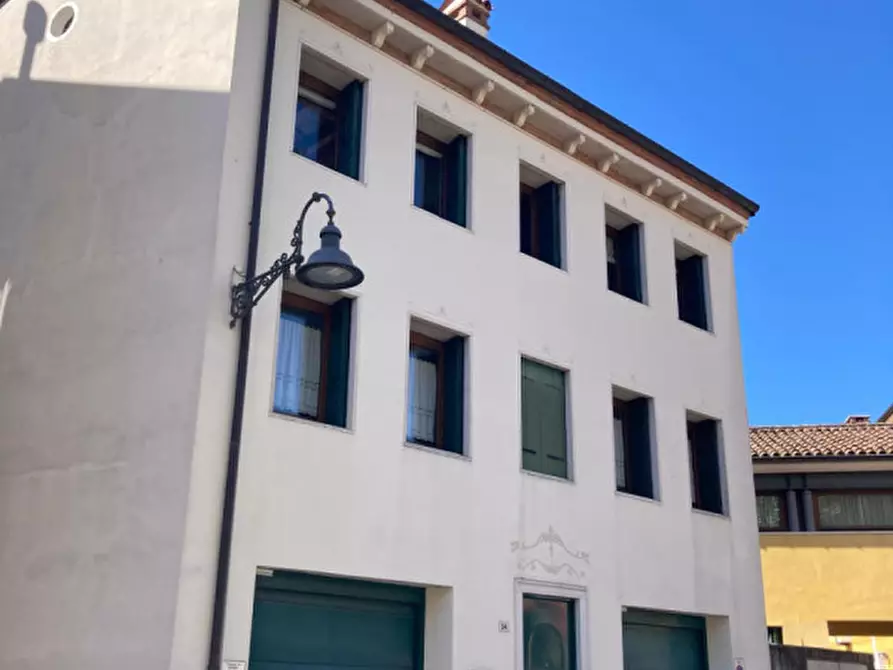 Immagine 6 di Appartamento in vendita  in Via Arnaldo Fusinato 54 a Schio