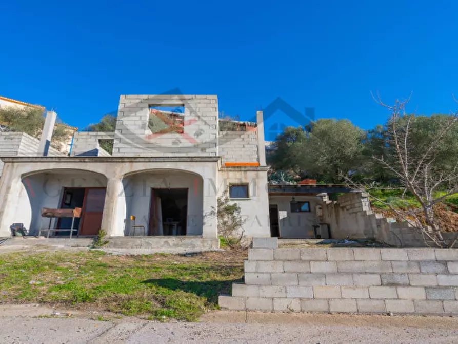 Immagine 4 di Rustico / casale in vendita  in Talavà a Torpè