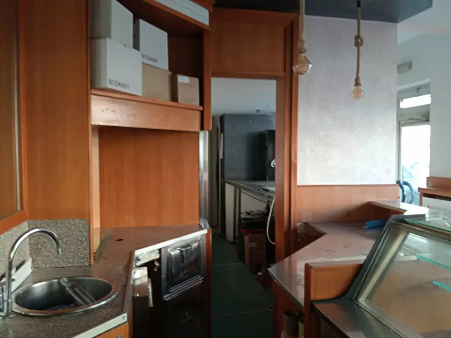 Immagine 9 di Negozio in affitto  in Via Roma a Vigodarzere