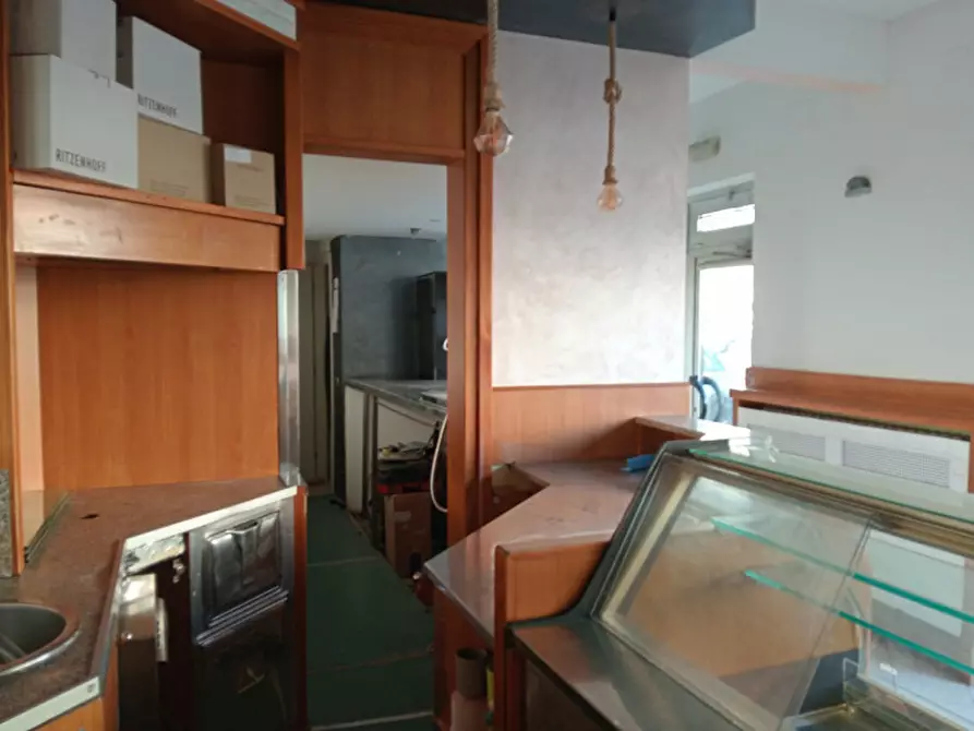 Immagine 10 di Negozio in affitto  in Via Roma a Vigodarzere