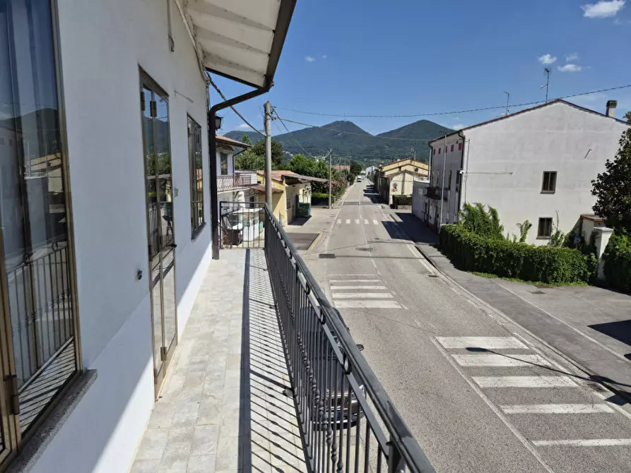 Immagine 2 di Appartamento in vendita  in via vo' di sotto a Vo
