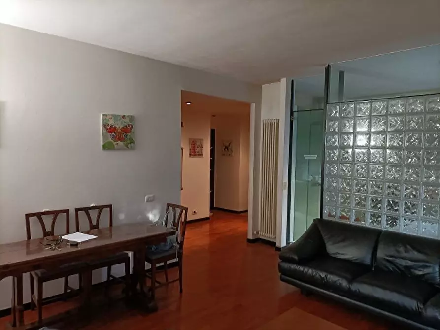 Immagine 11 di Appartamento in vendita  in Via Orazio, 40 a Parma